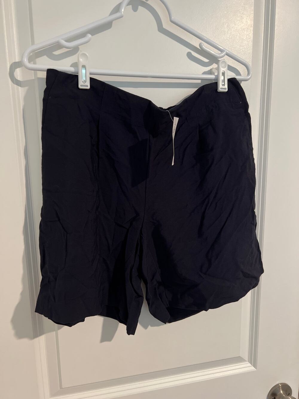 NWT LOFT Shorts – Size Small – Blue